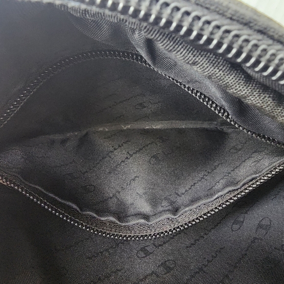 Champion Fanny Pack Gray with Red and Blue Carpeted Logo Unisex - Picture 6 of 12